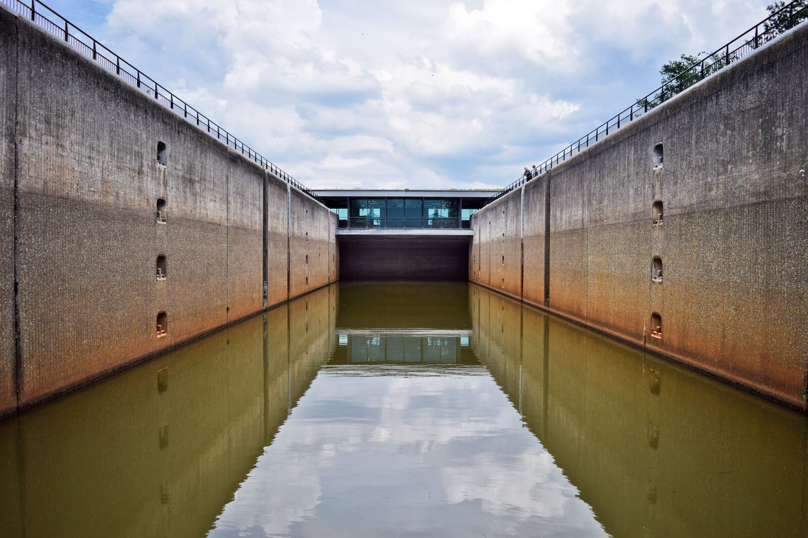 Nikon D3300 sample photo. Water, lock, river photography