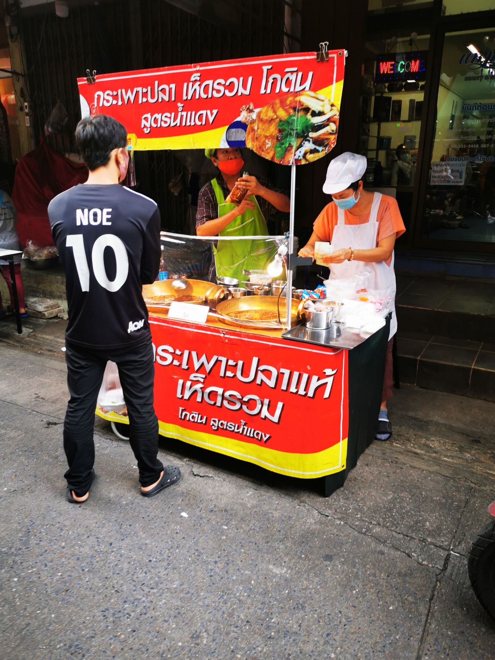 HUAWEI P30 sample photo. Street, bangkok, food photography