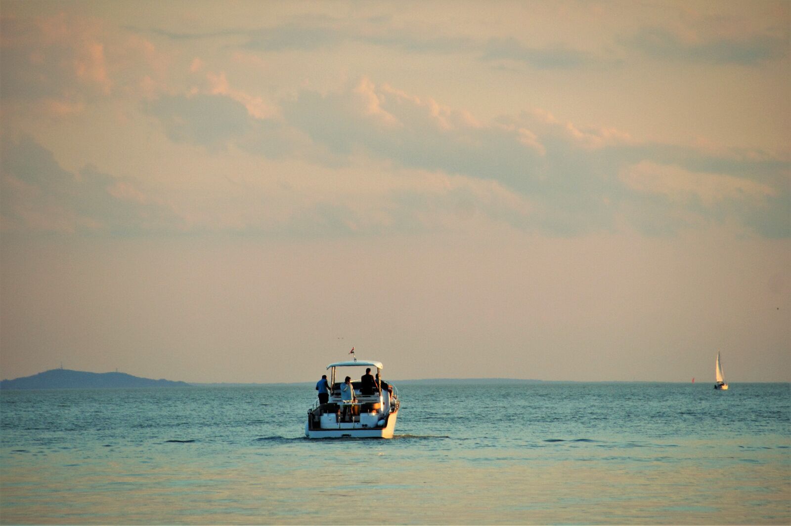 Sony SLT-A58 sample photo. Balaton, lake, boat photography