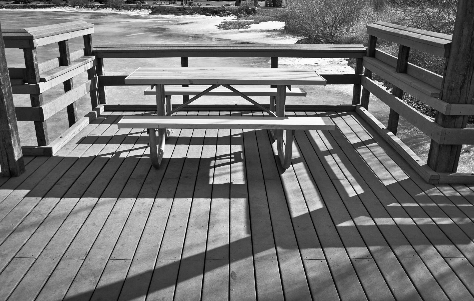Nikon D5000 sample photo. Bench, black, and, white photography