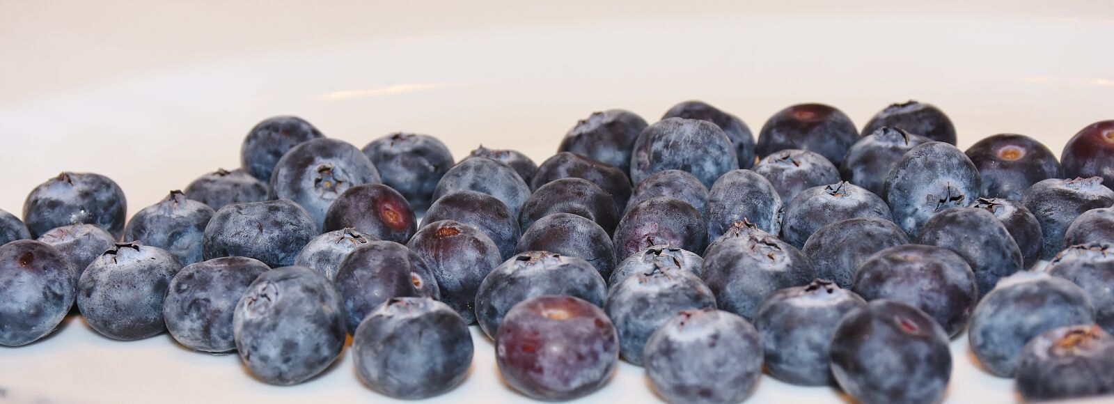 Nikon D7200 sample photo. Blueberries, berry fruit, food photography