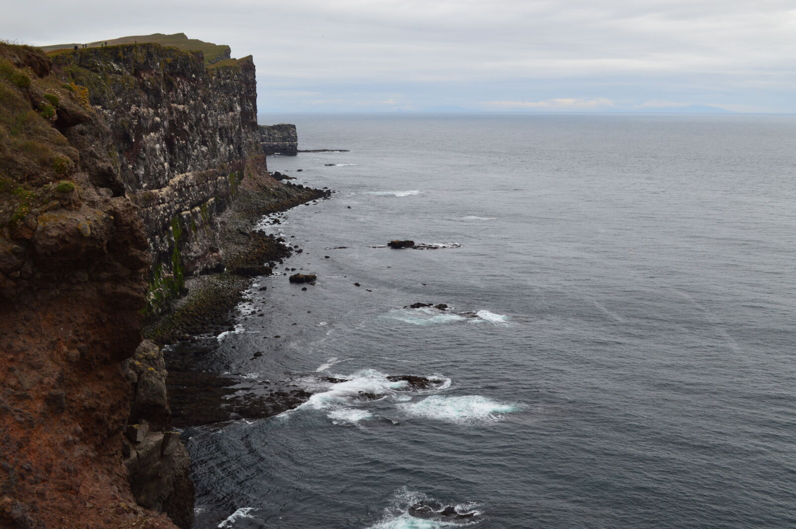 Nikon D3200 sample photo. Cliff, coast, iceland, ocean photography