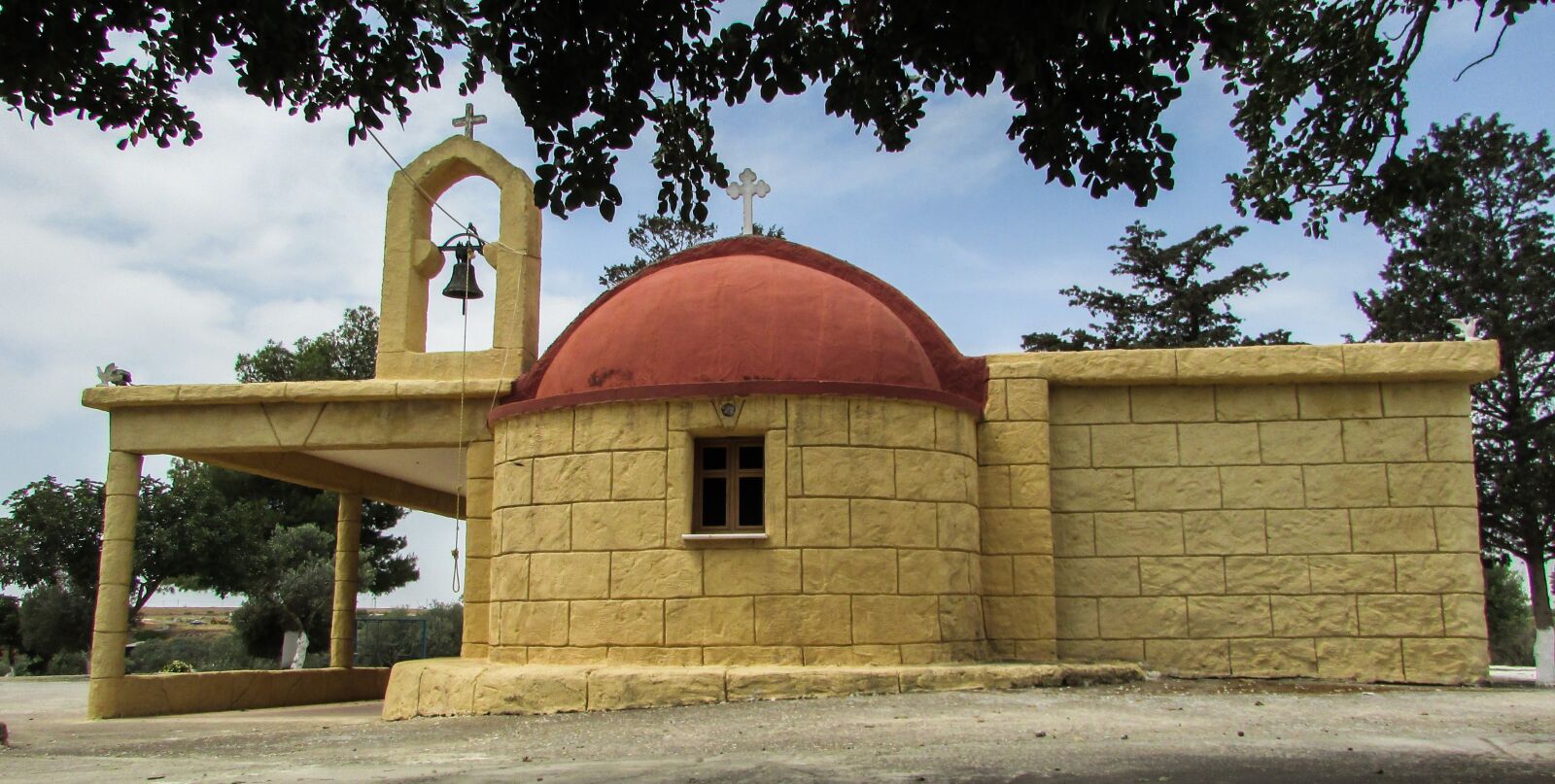 Canon PowerShot SX400 IS sample photo. Cyprus, vrysoules, church photography