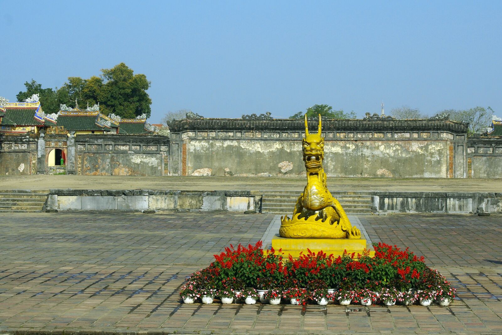 Pentax K200D sample photo. Viet nam, booed, palace photography