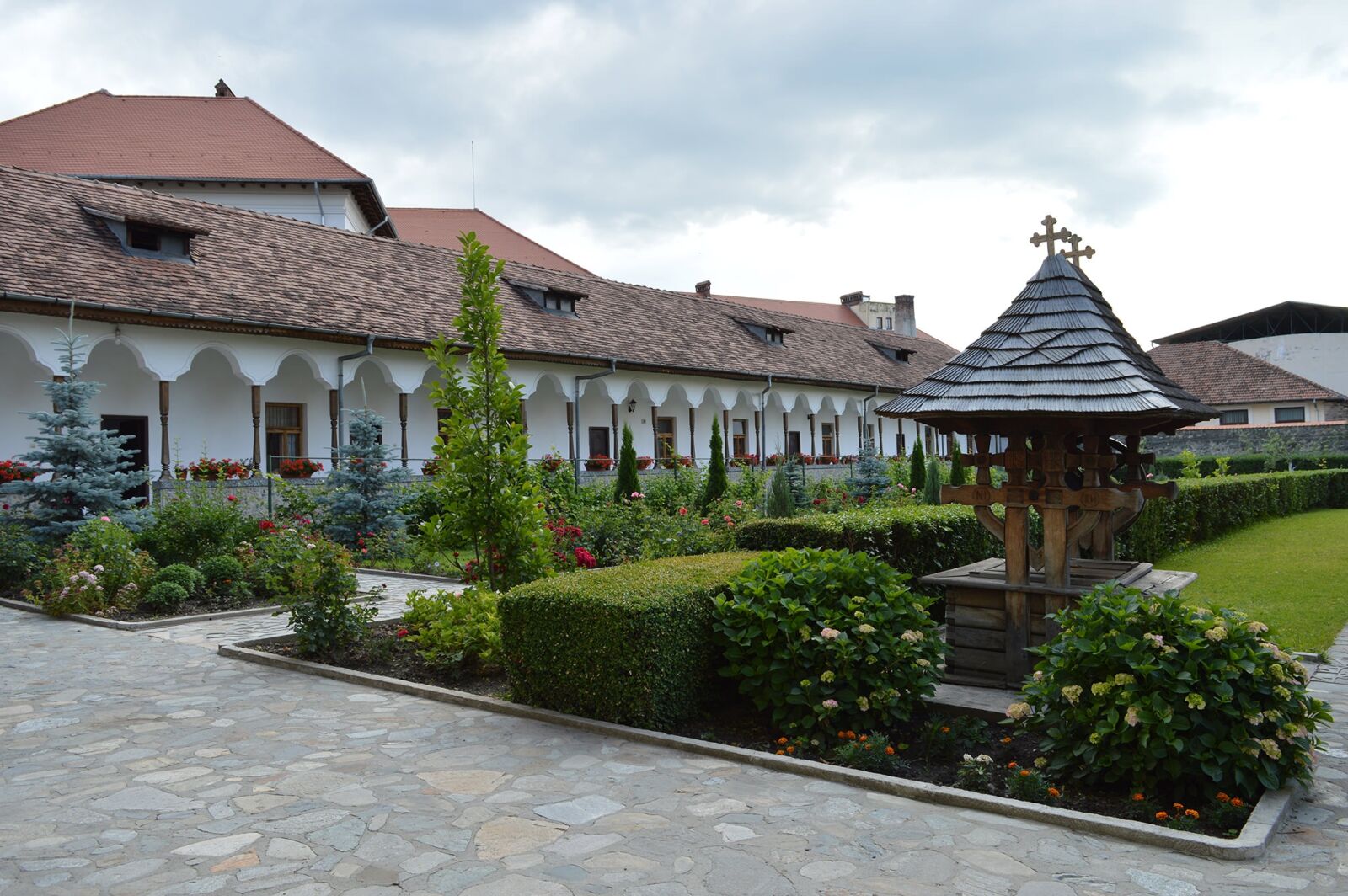 Nikon D3200 sample photo. Monastery, negru voda, campulung photography