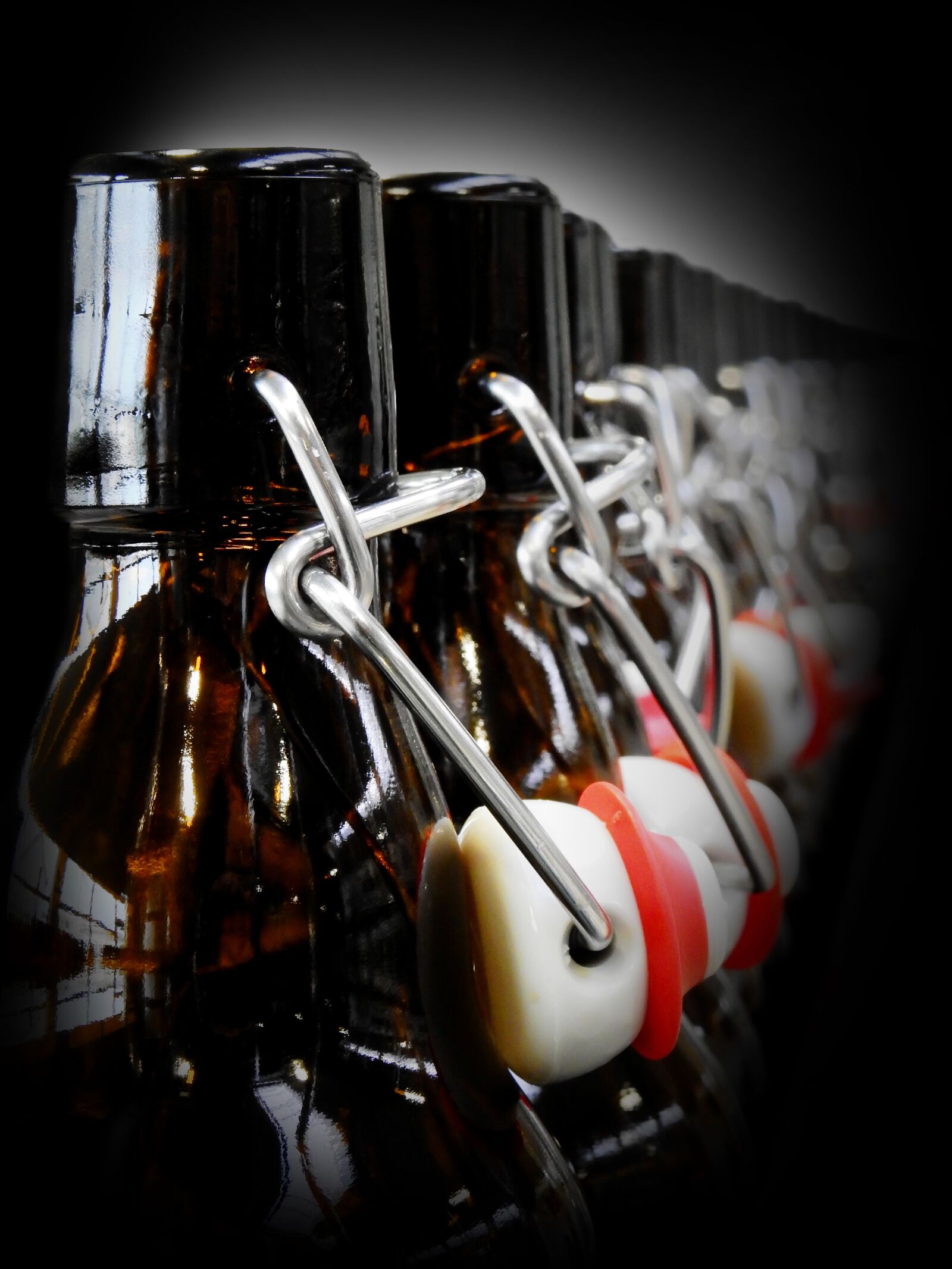 Nikon Coolpix P900 sample photo. Bottle, iron bottle, beer photography