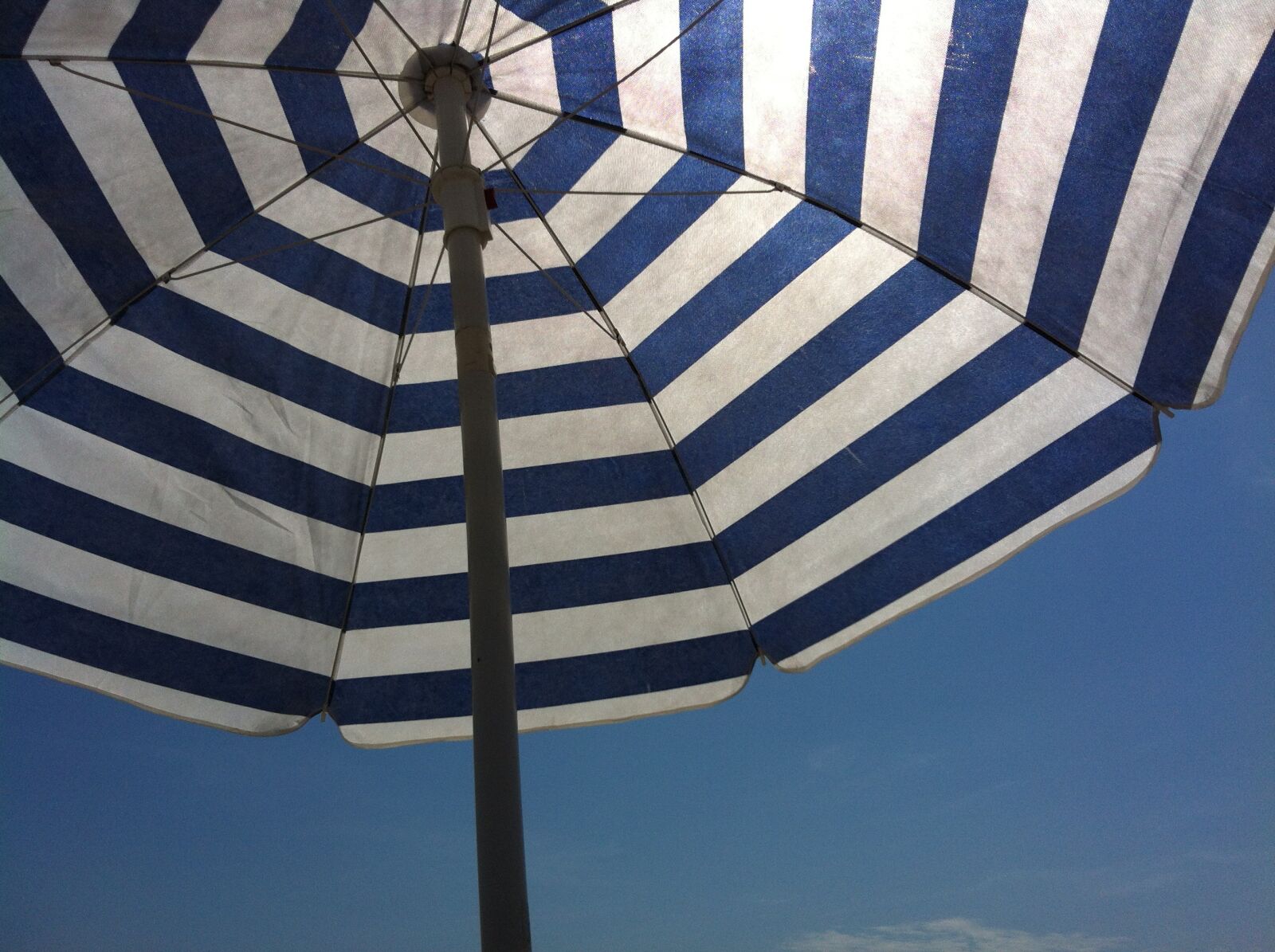 Apple iPhone 4 sample photo. Summer, vacations, sky photography