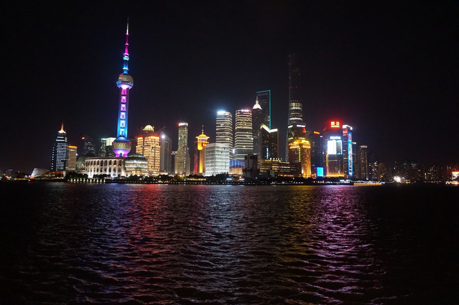 Sony Alpha a5000 (ILCE 5000) sample photo. Shanghai, people's republic of photography