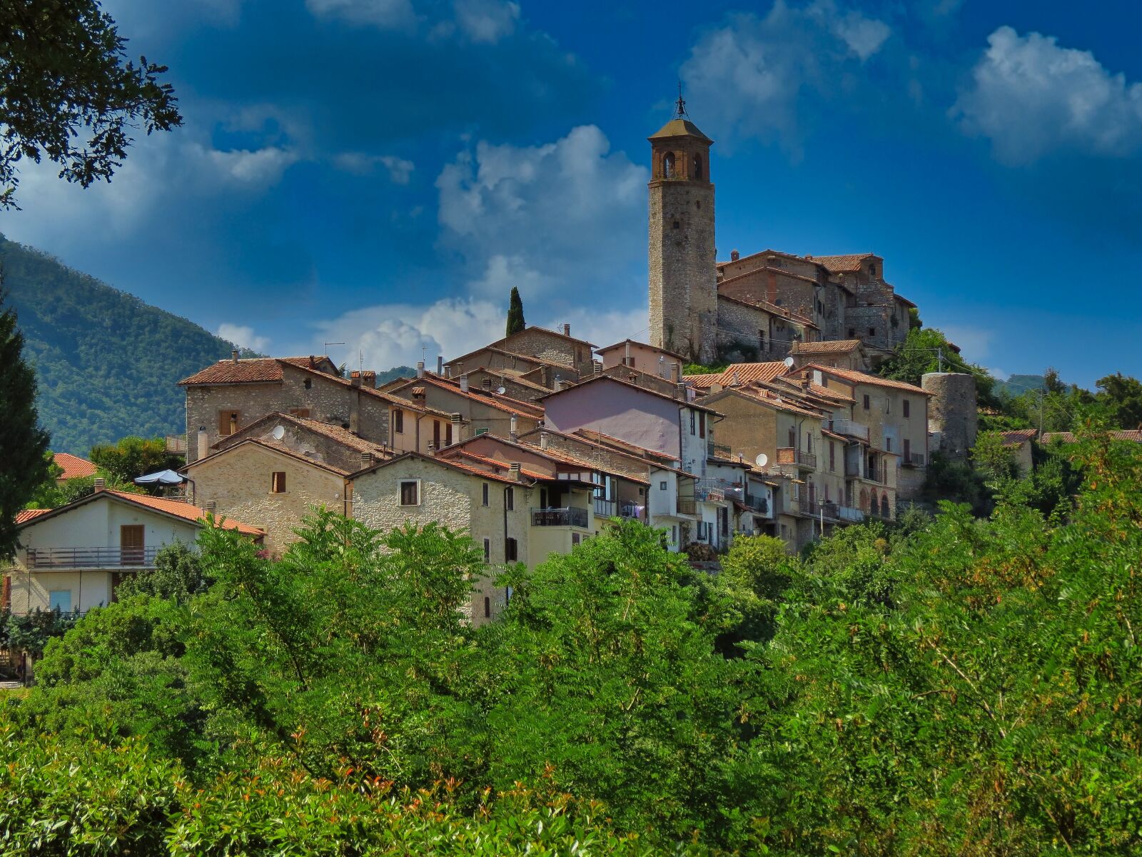Canon PowerShot SX40 HS sample photo. Borgo, italy, greccio photography