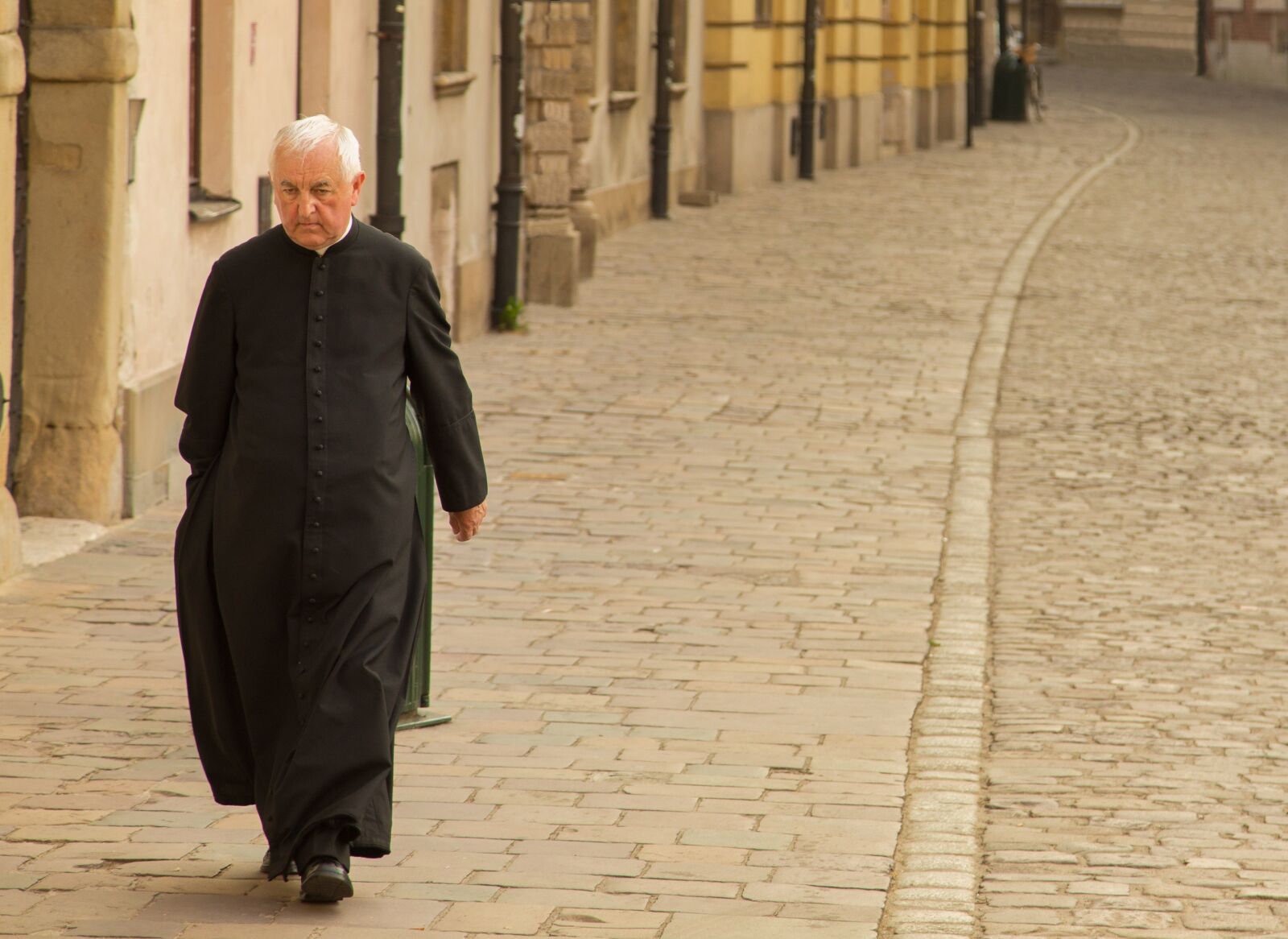 Canon EOS 6D + Canon EF 24-105mm F4L IS USM sample photo. Priest, europe, medieval photography