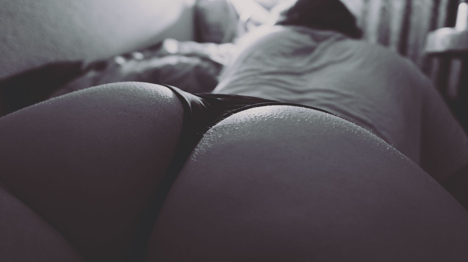 Sony Alpha a5000 (ILCE 5000) sample photo. Girl, female, butt photography