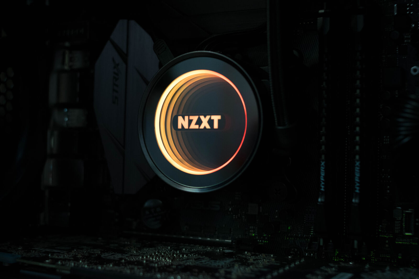 Nikon D5300 + Nikon AF-S DX Nikkor 35mm F1.8G sample photo. Computer, electronic, gaming, nzxt photography