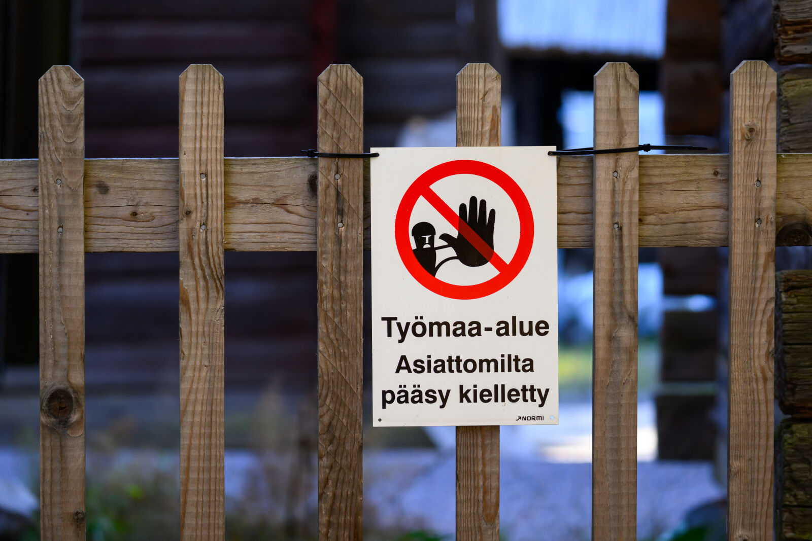 Nikon Z9 sample photo. Forbidden fence photography