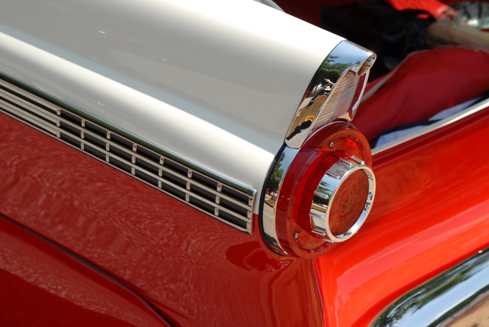 Nikon D200 sample photo. Classic car, design, vintage photography