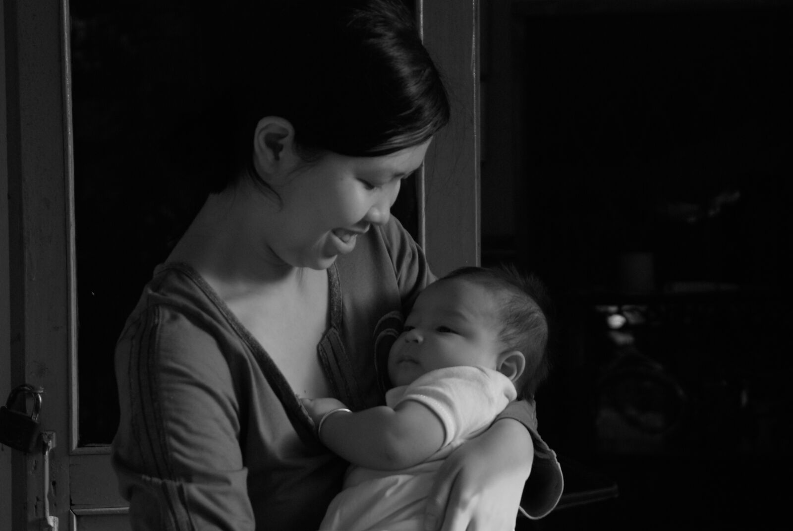 Nikon D80 sample photo. Little, young, mother photography