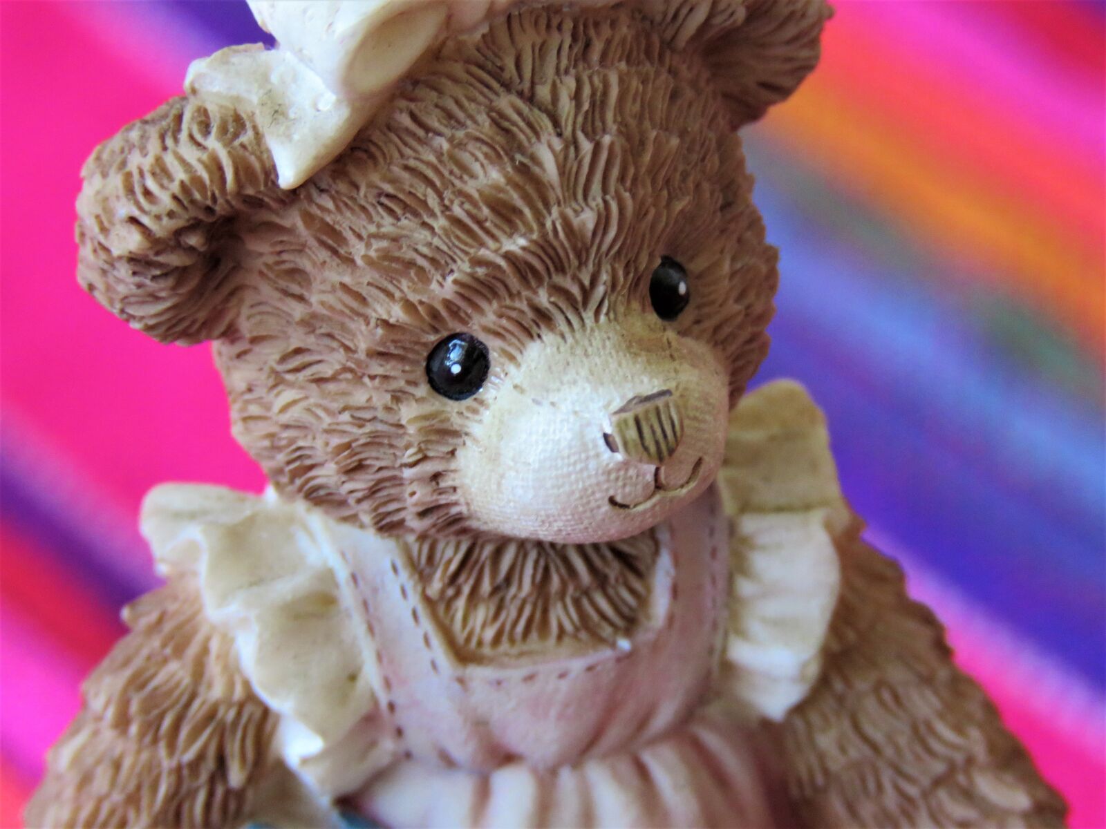 Canon PowerShot SX60 HS sample photo. Figure, statue, teddy bear photography