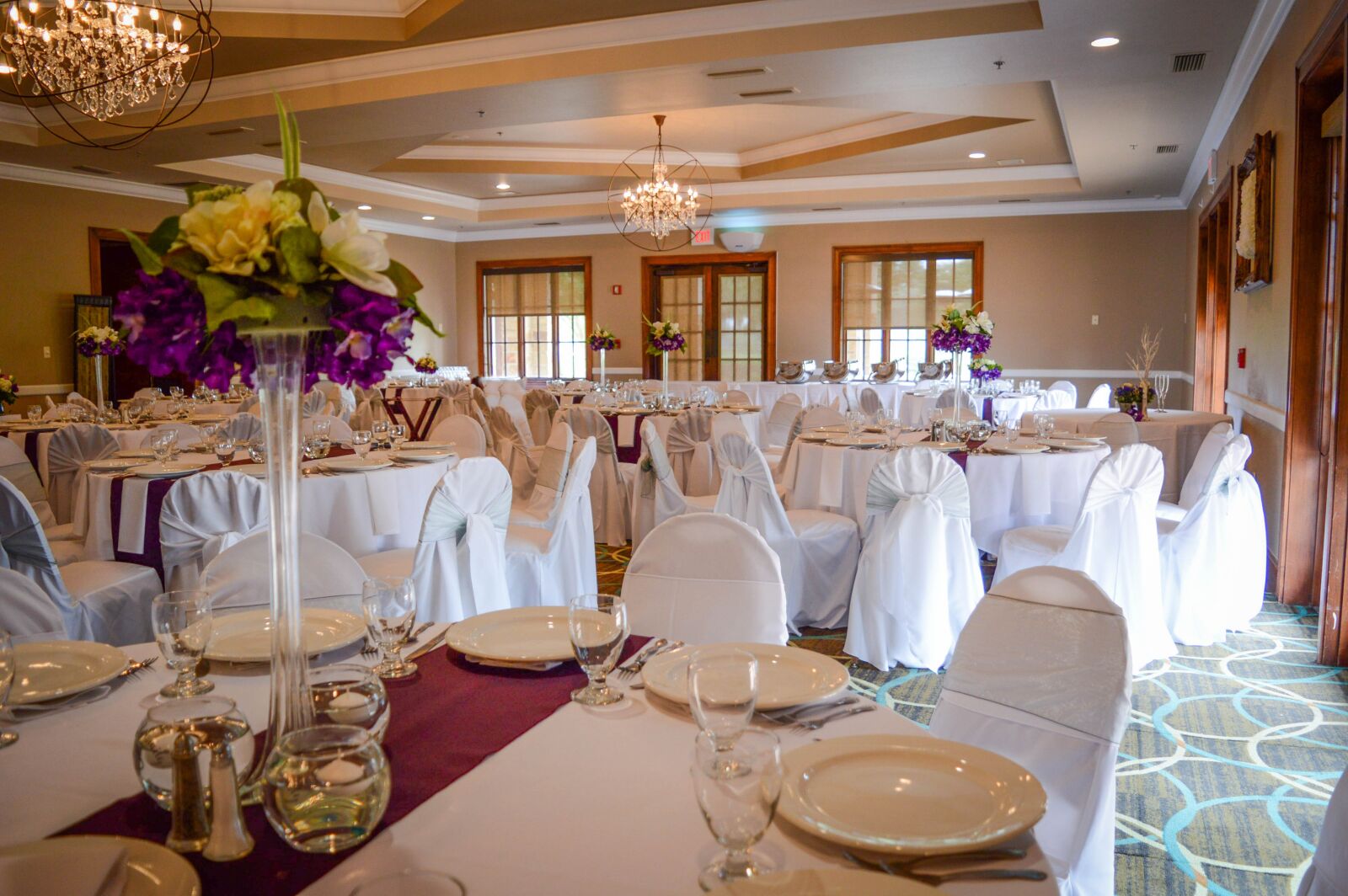 Nikon D3200 sample photo. Tables, ballroom, dinner photography
