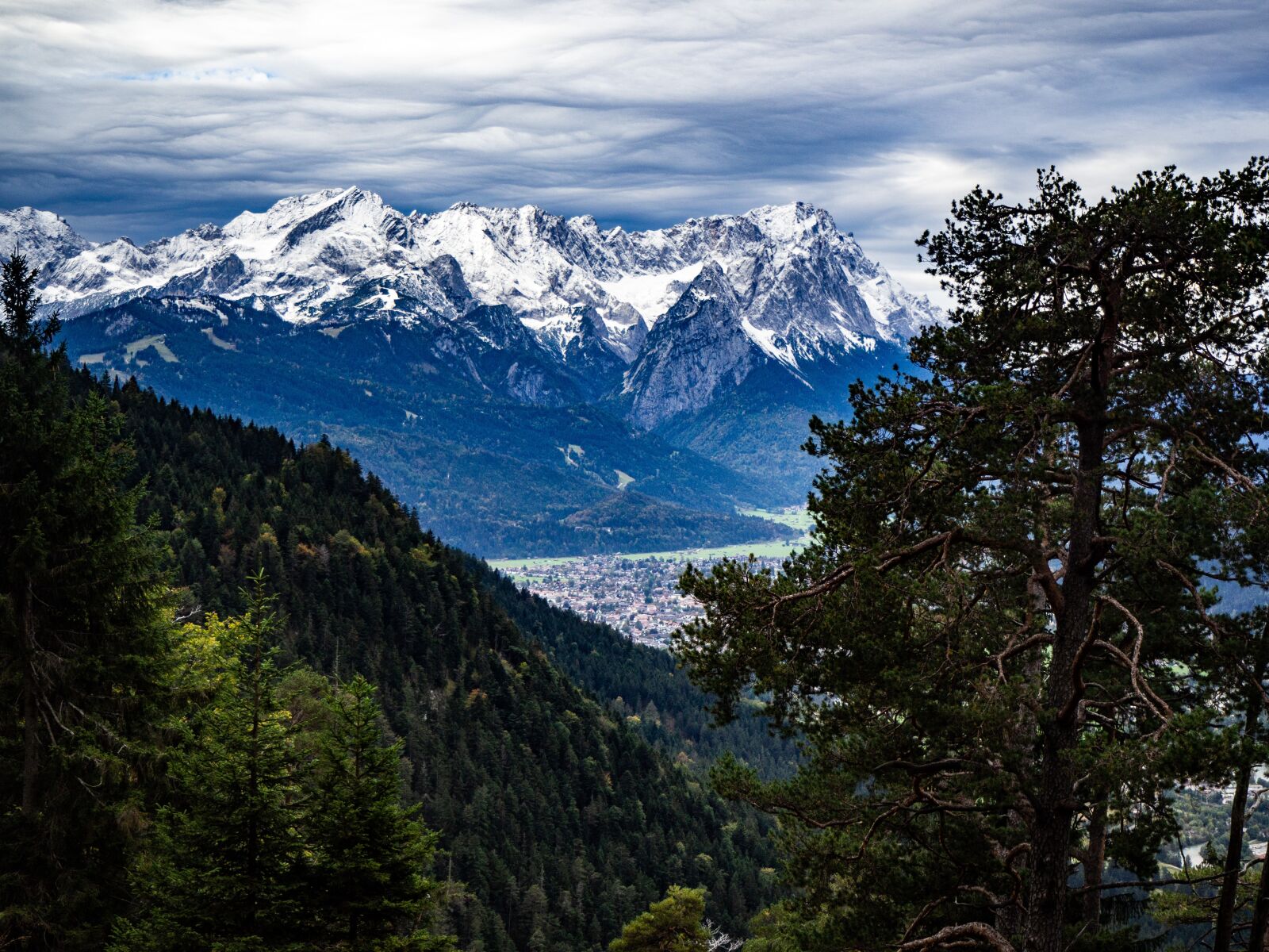 Olympus OM-D E-M10 III sample photo. Bavaria, view, alpine photography