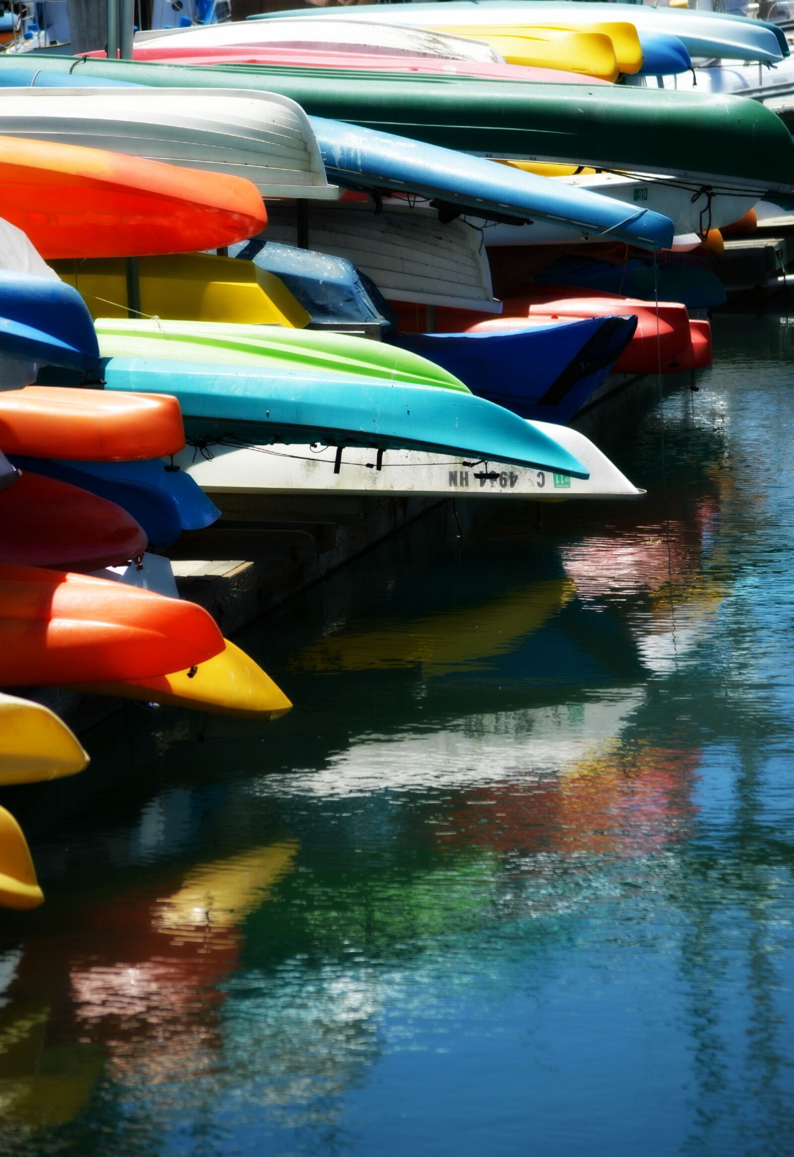 Nikon D3200 sample photo. Boats, colorful, kayaks photography