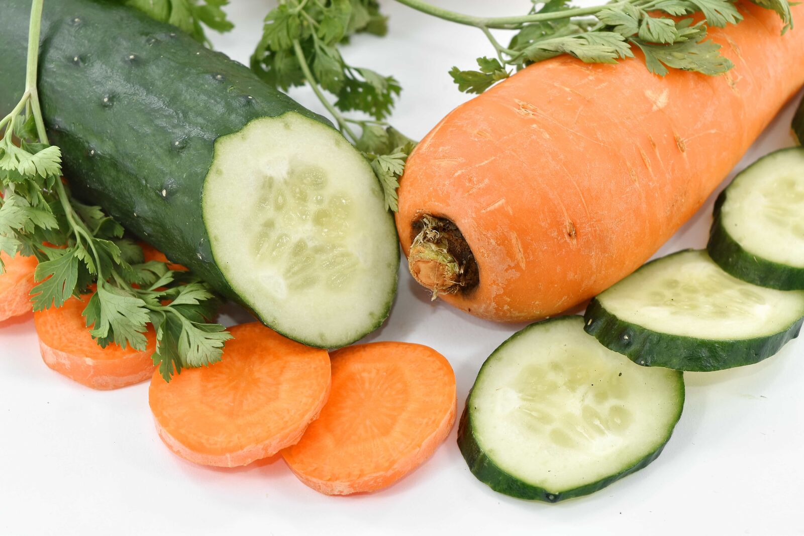 Nikon D5500 sample photo. Agriculture, carrot, cucumber, culinary photography