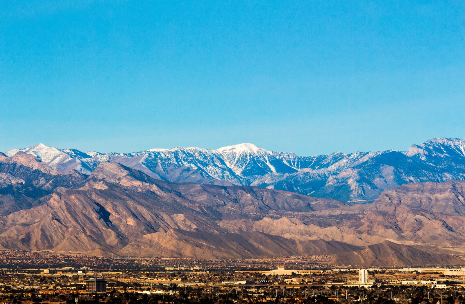 Canon EOS 700D (EOS Rebel T5i / EOS Kiss X7i) sample photo. Mountain, panoramic, travel photography