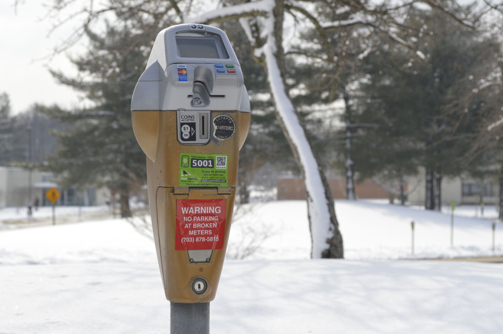 Nikon D3200 sample photo. Change, coins, cold, parking photography