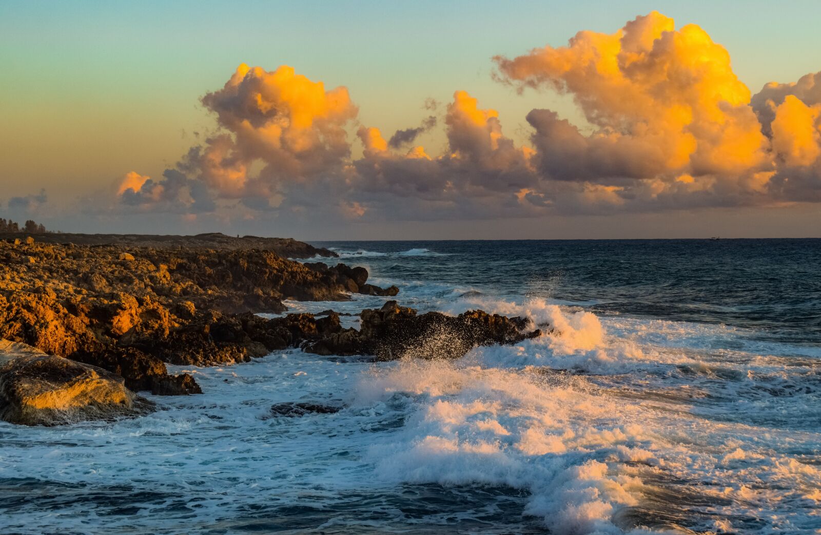 Nikon D3300 sample photo. Rocky coast, sea, nature photography