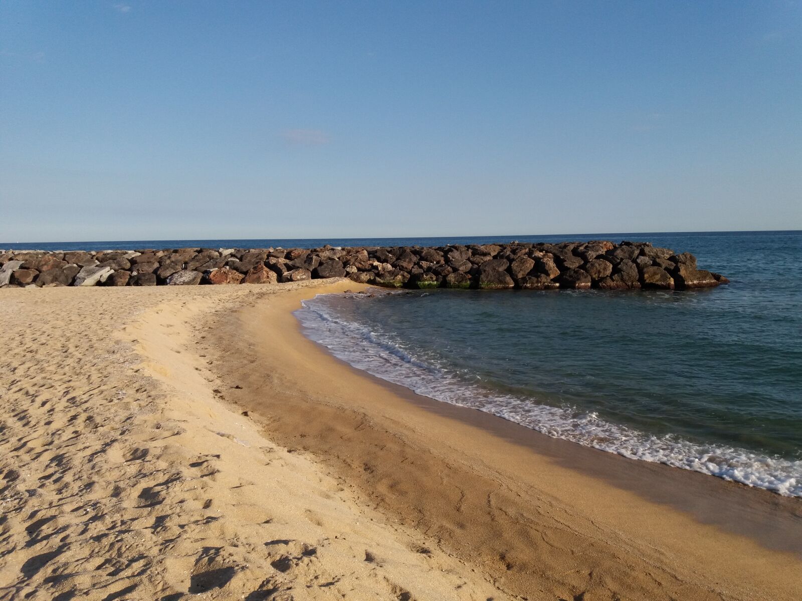 Samsung Galaxy J5(2016) sample photo. Beach, sand, sand beach photography