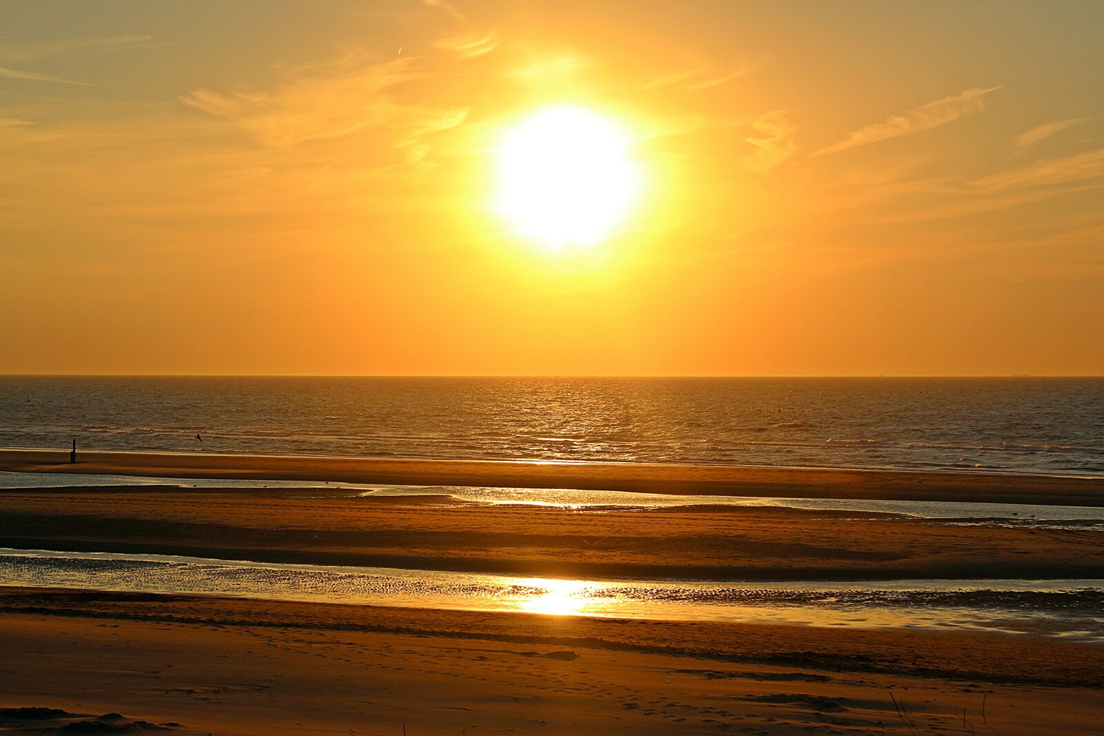 Canon EOS 650D (EOS Rebel T4i / EOS Kiss X6i) sample photo. Sunset, sun, setting sun photography