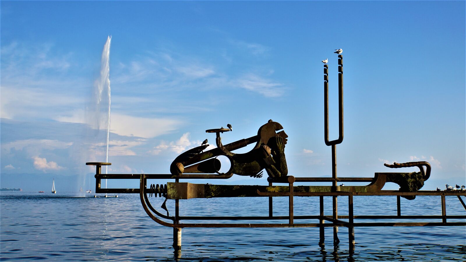 Sony E 18-200mm F3.5-6.3 OSS LE sample photo. Sound ship, art, friedrichshafen photography