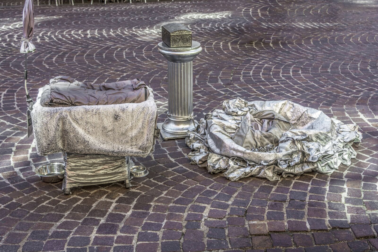 Nikon D5200 sample photo. Artists, road, show photography