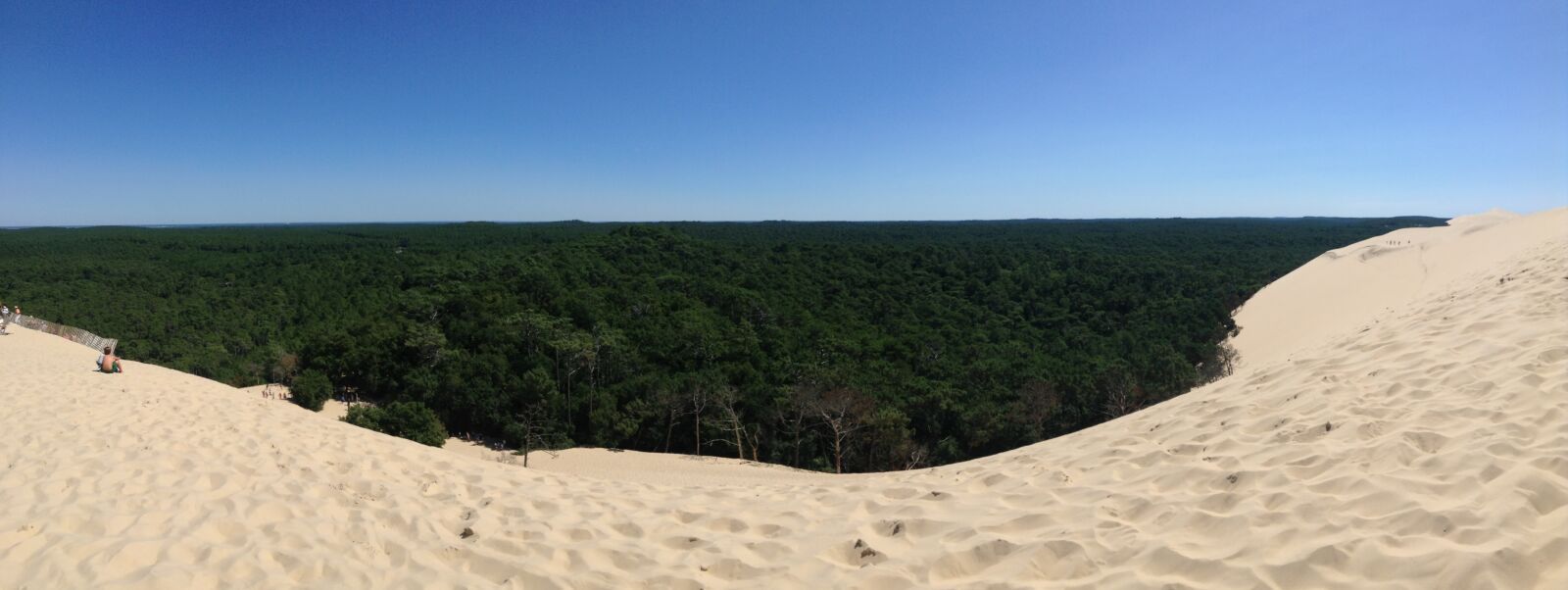 Apple iPod touch sample photo. Dune, pila, vacancy photography