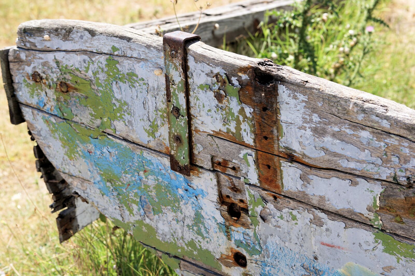Sony a6000 + E 60mm F2.8 sample photo. Boat, old, wood photography