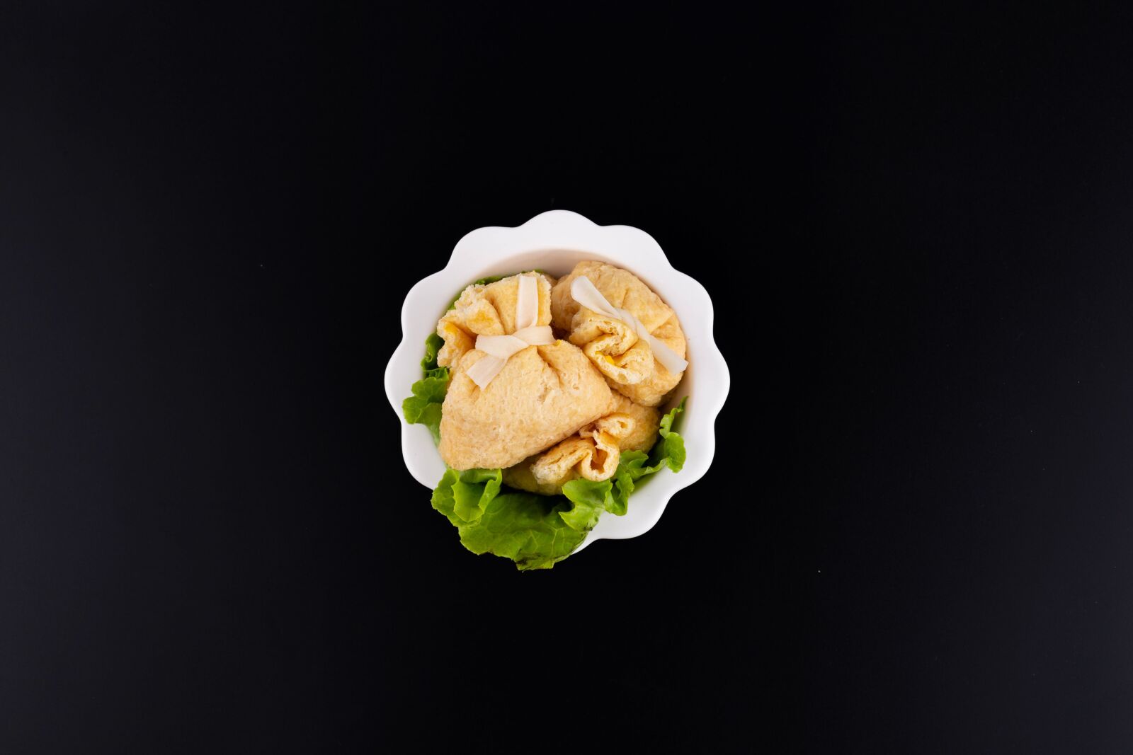 Canon EOS 6D + Canon EF 50mm F1.4 USM sample photo. Chafing dish, sale, omelet photography