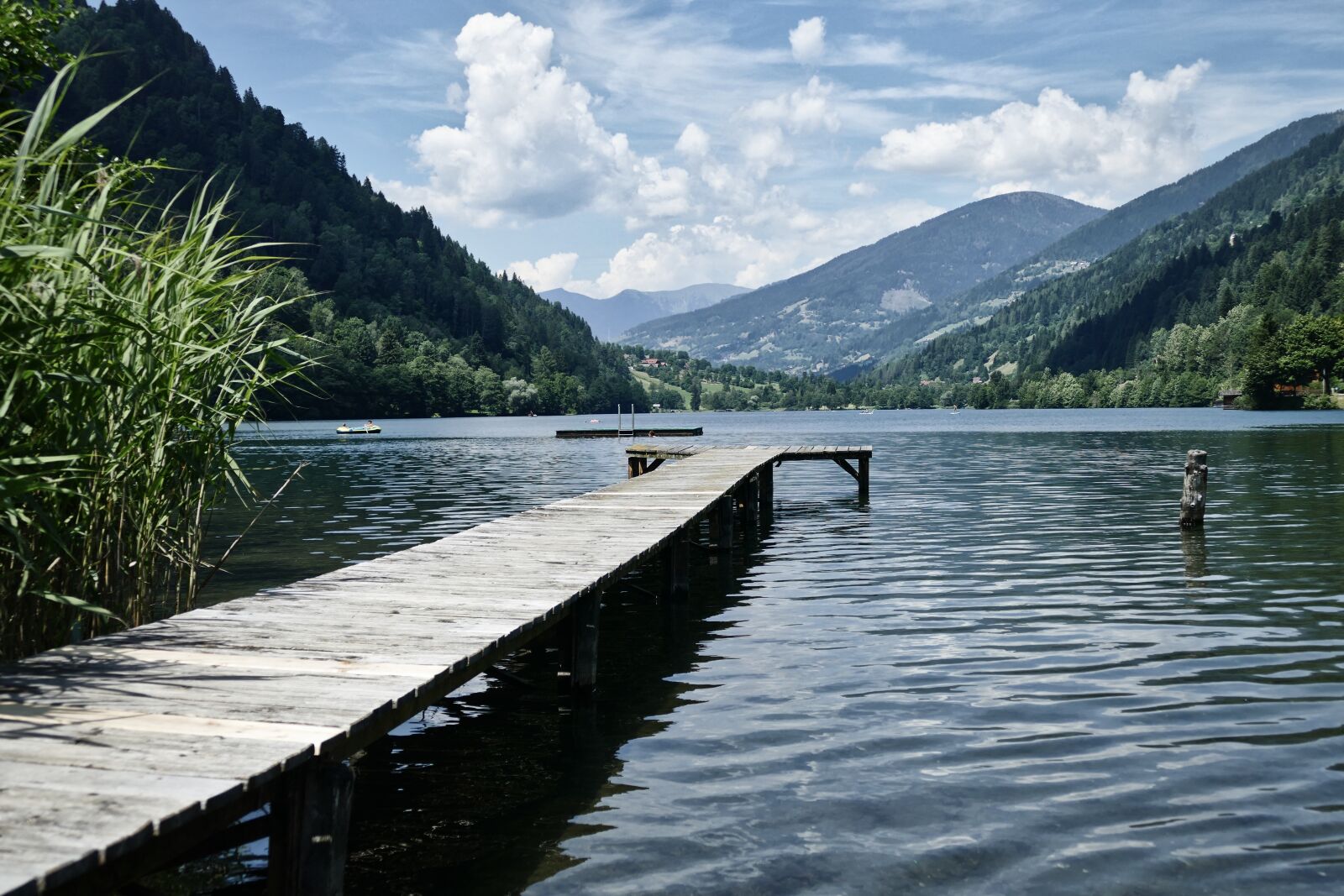 Panasonic Lumix DMC-FZ1000 sample photo. Lake, water, summer photography