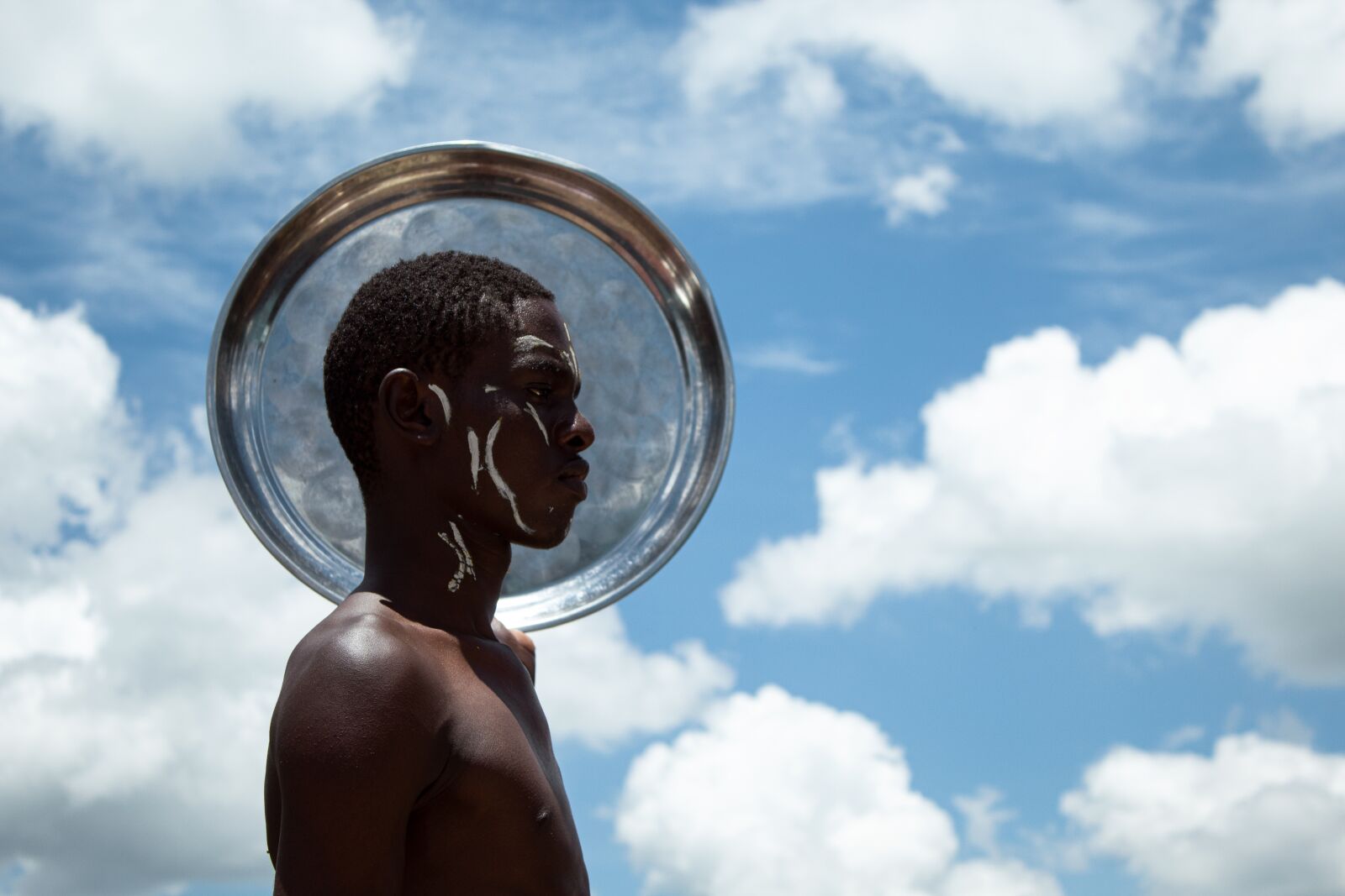 Canon EOS 4000D (EOS Rebel T100 / EOS 3000D) sample photo. Boy, african, sky photography