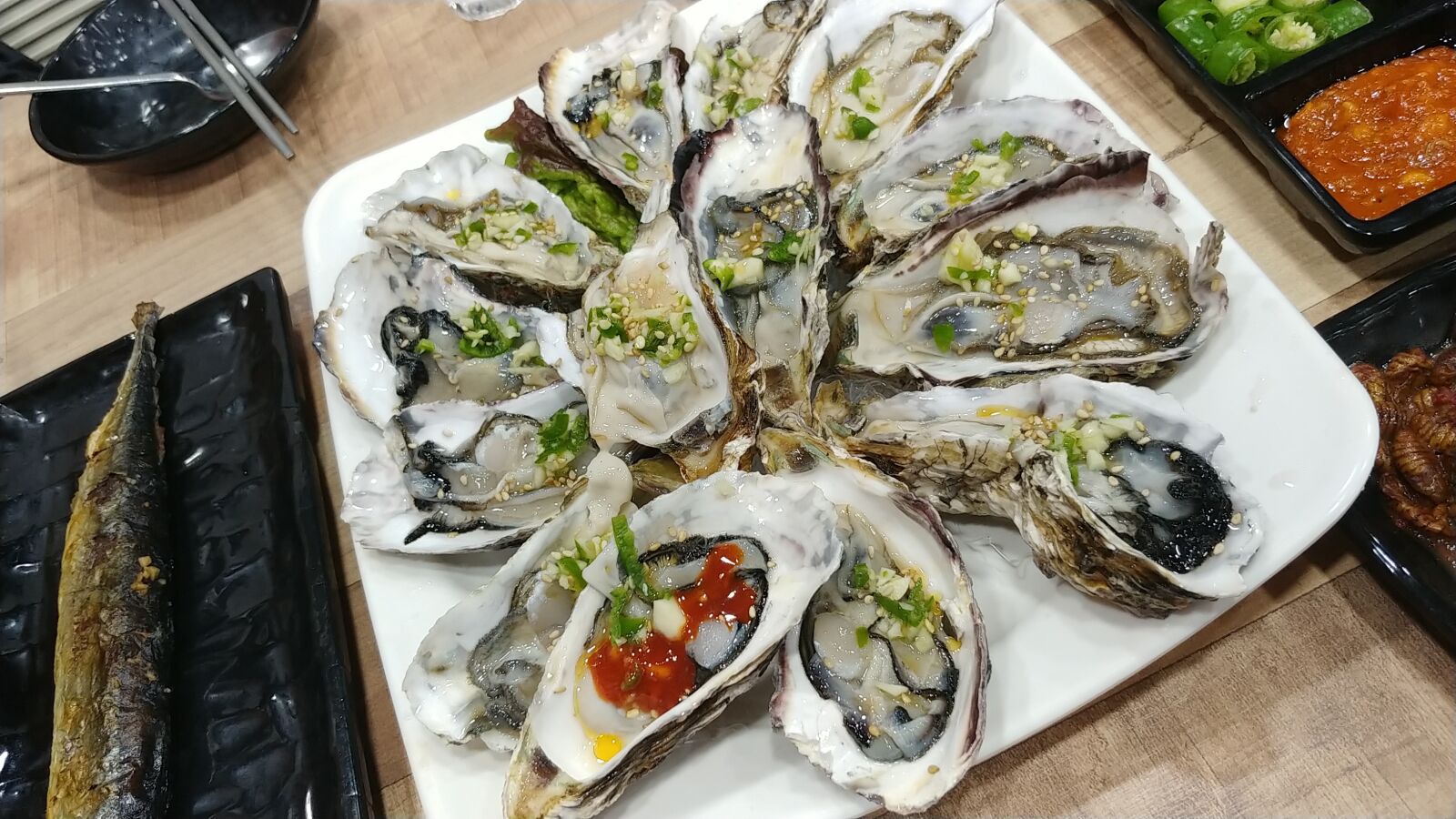 LG M-V300S sample photo. Food, seafood, oyster photography