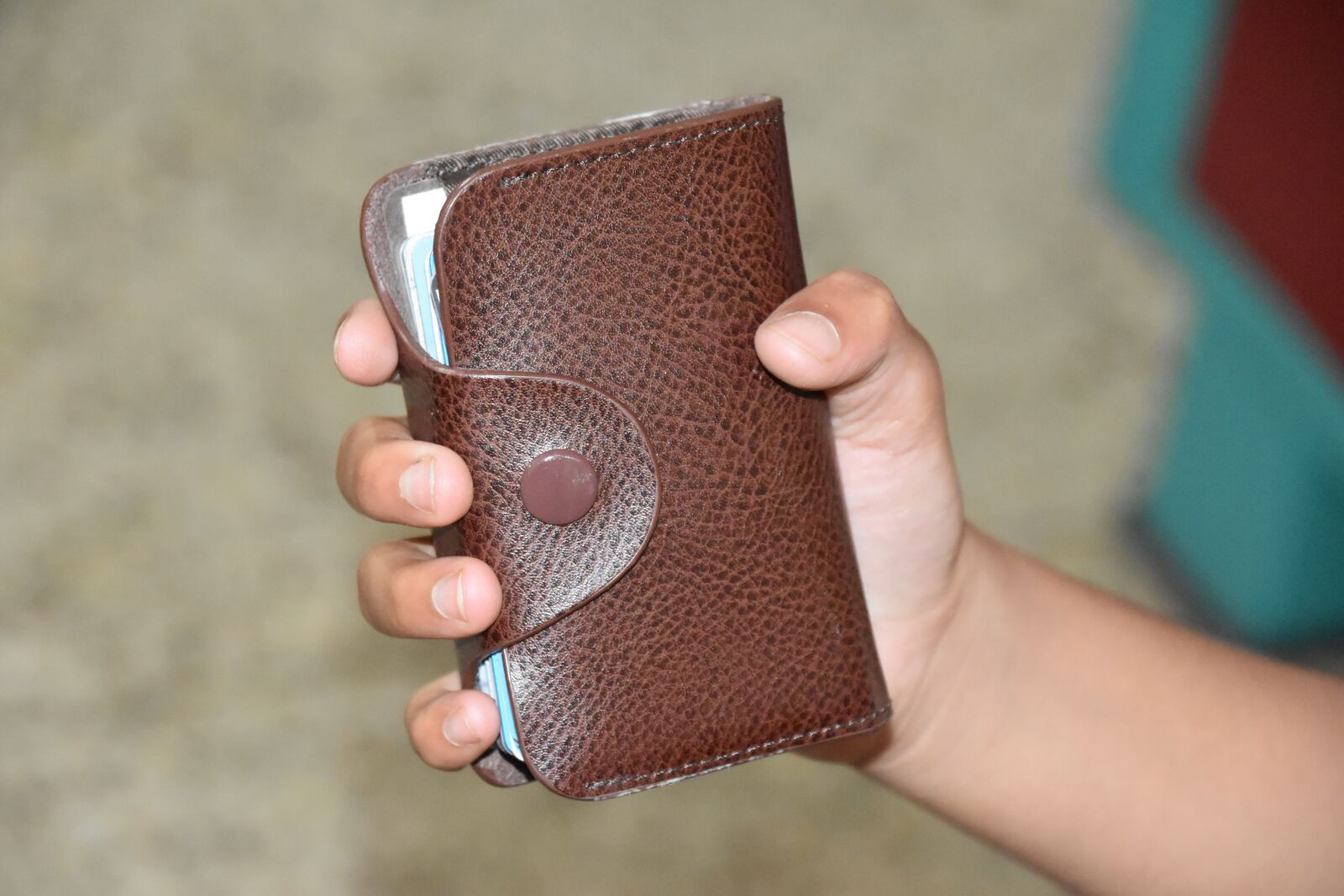 Nikon D5600 sample photo. Money, wallet, shopping photography