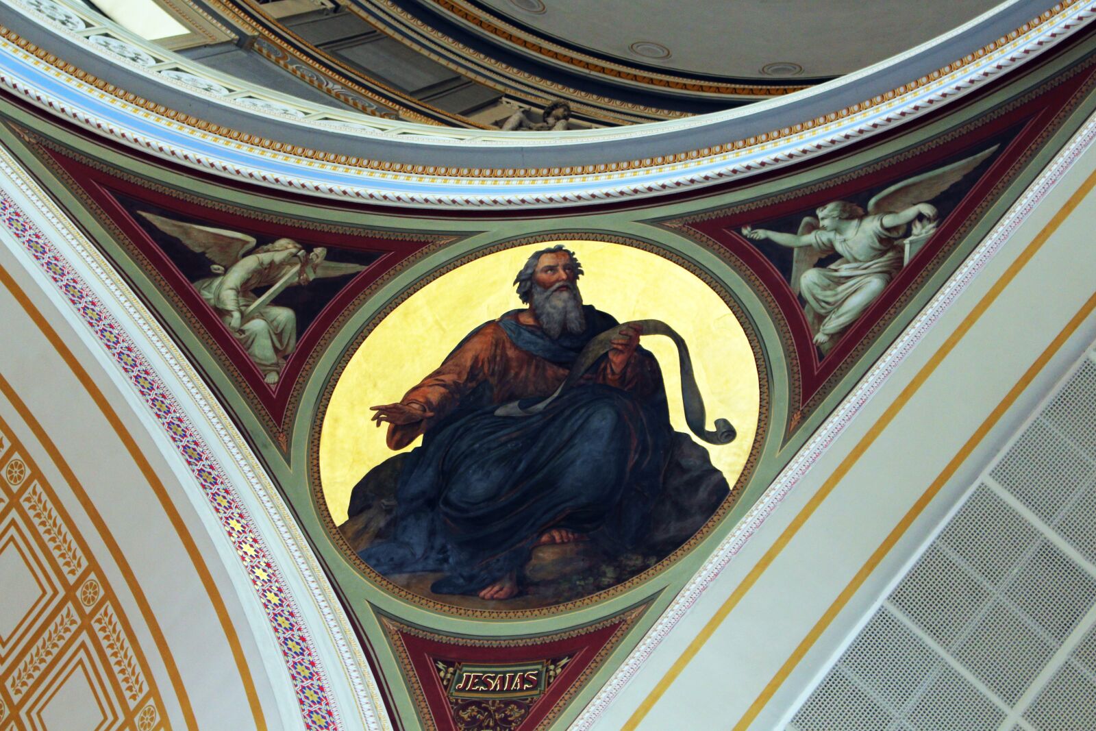 Canon EOS 700D (EOS Rebel T5i / EOS Kiss X7i) sample photo. Nikolai church, at the photography