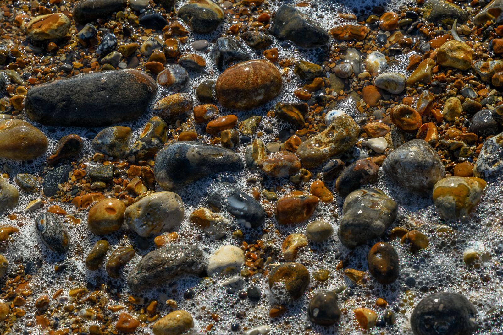 Tamron 28-300mm F3.5-6.3 Di VC PZD sample photo. Stones, pebbles, beach photography