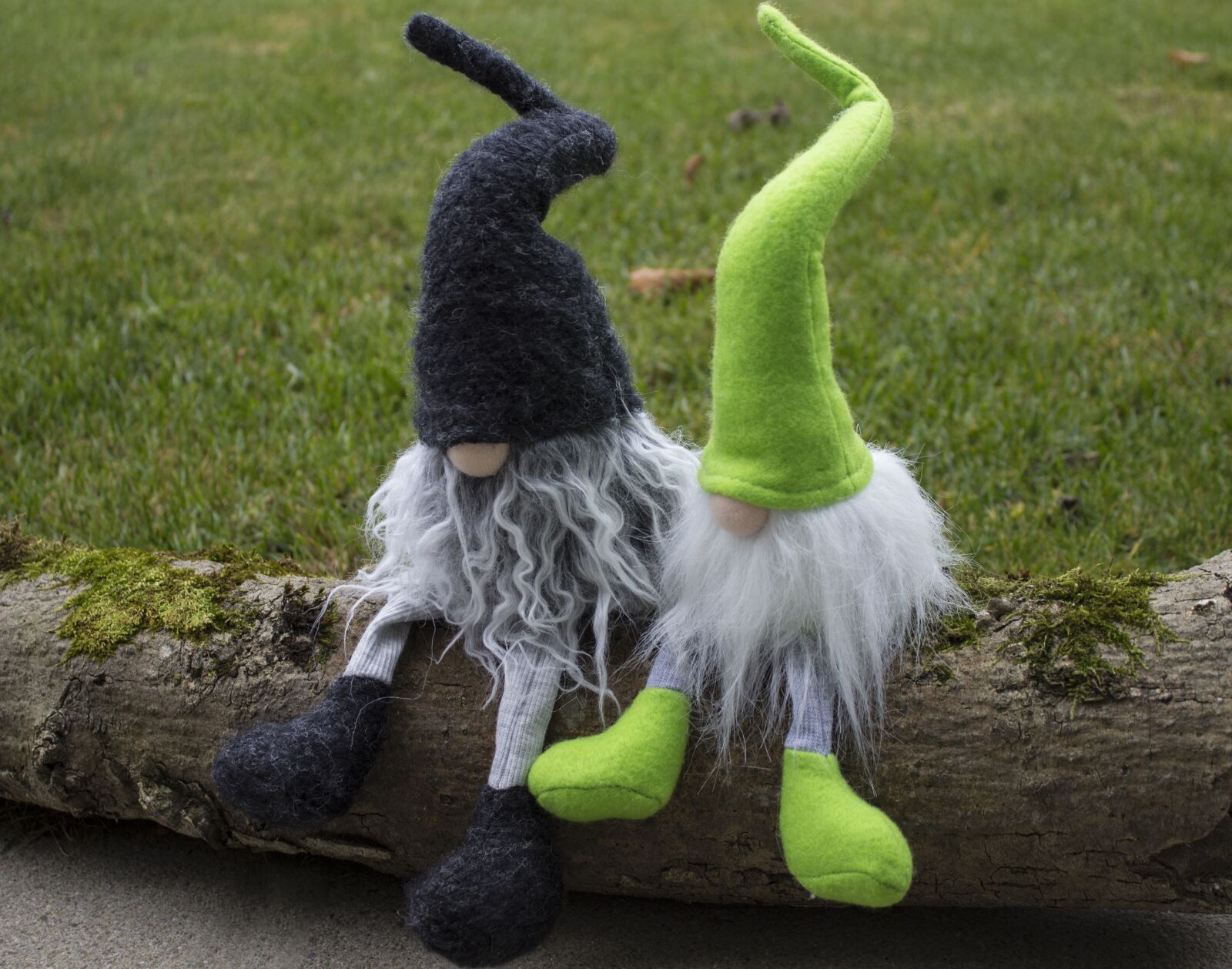 Canon EOS 600D (Rebel EOS T3i / EOS Kiss X5) sample photo. Imp, fabric, dwarfs photography
