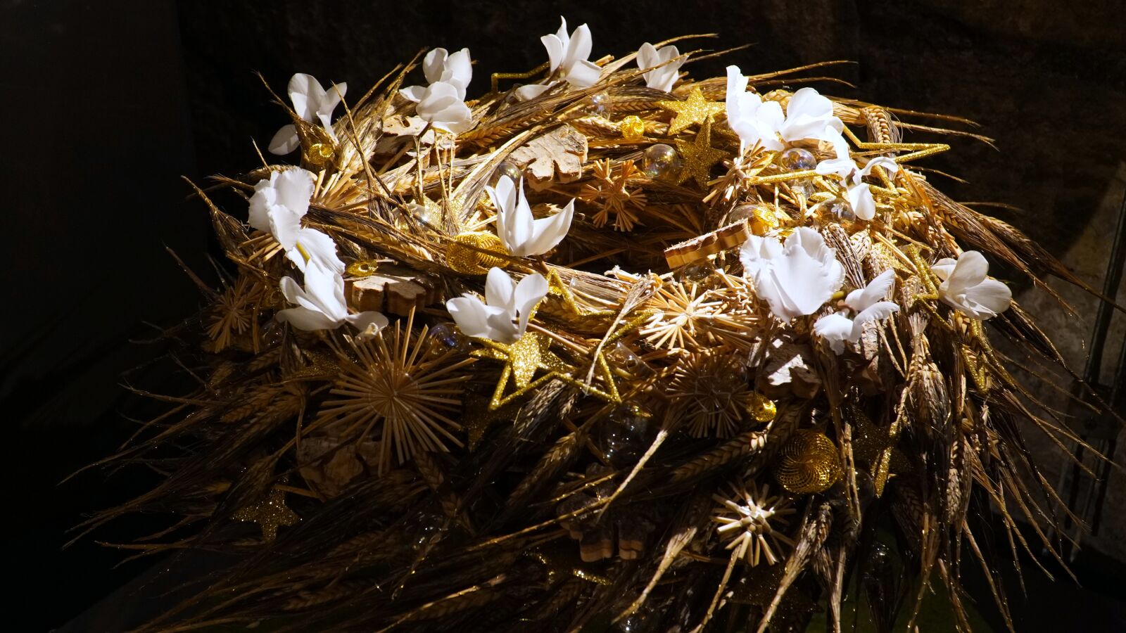 Sony E PZ 18-105mm F4 G OSS sample photo. Advent wreath, advent, christmas photography