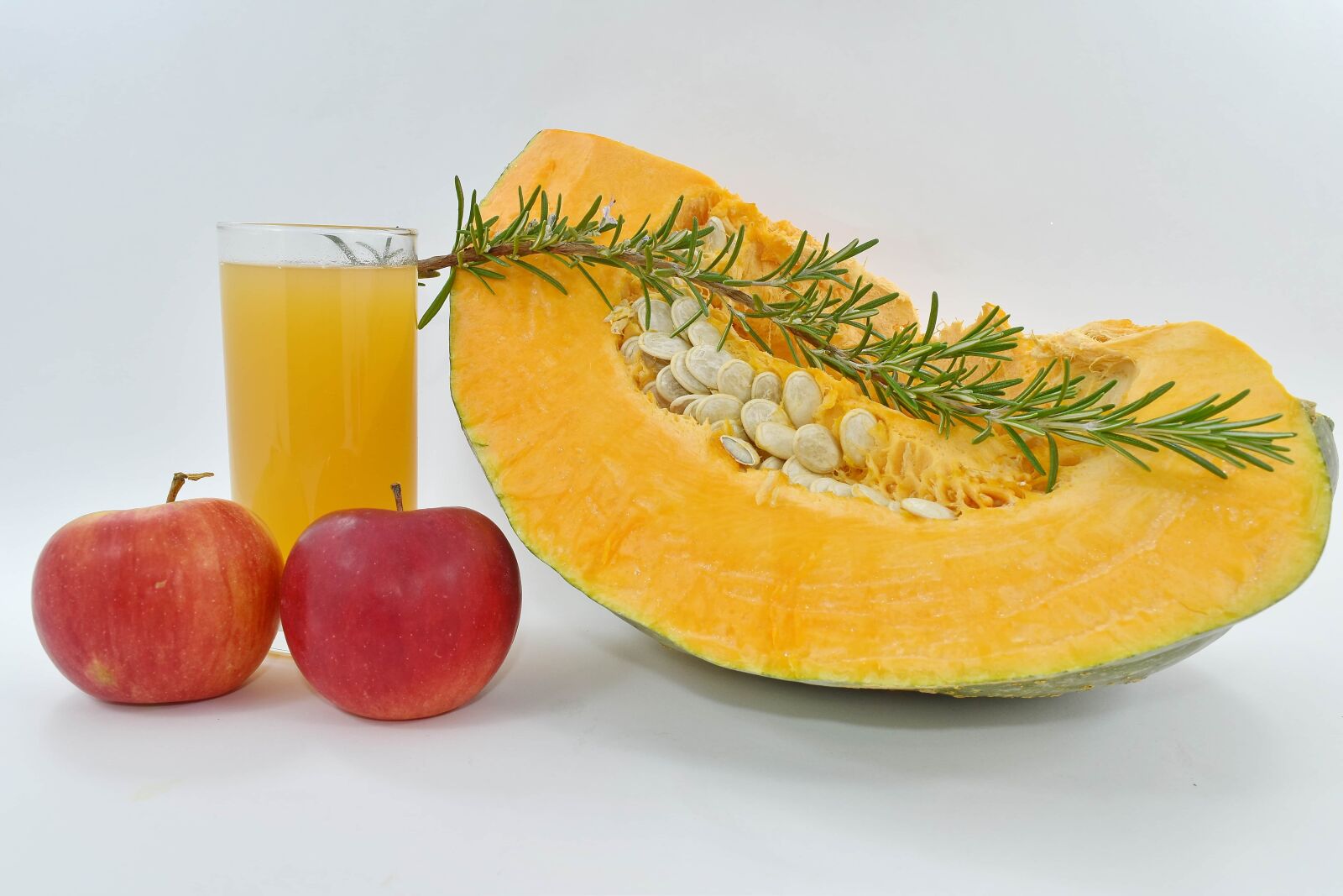 Nikon D5500 sample photo. Apple, fruit cocktail, fruit photography