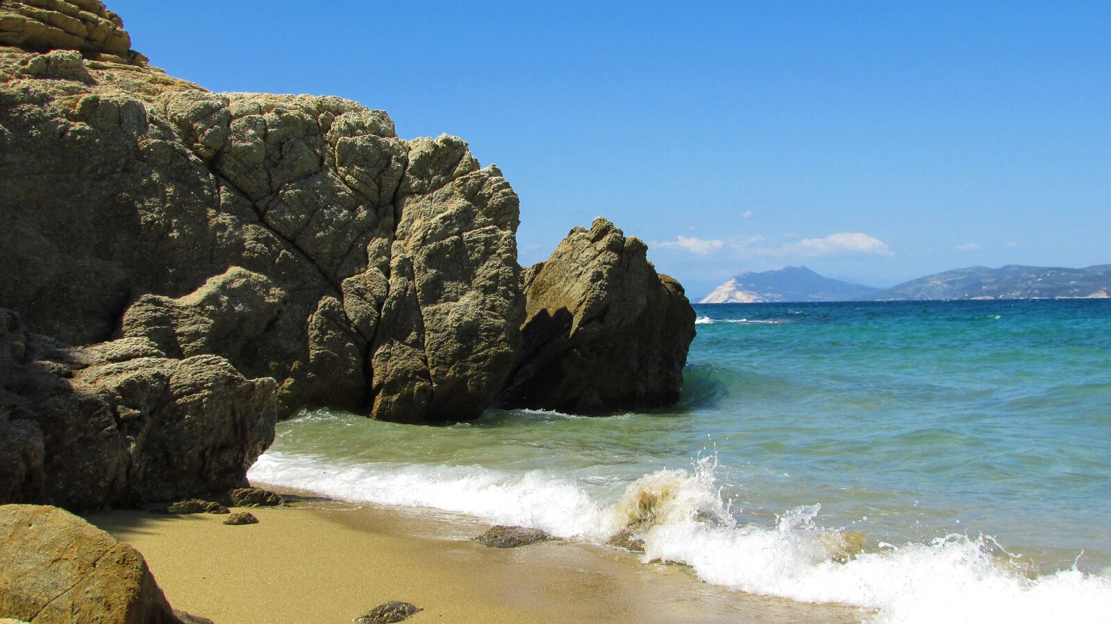 Canon PowerShot SX400 IS sample photo. Greece, skiathos, banana photography