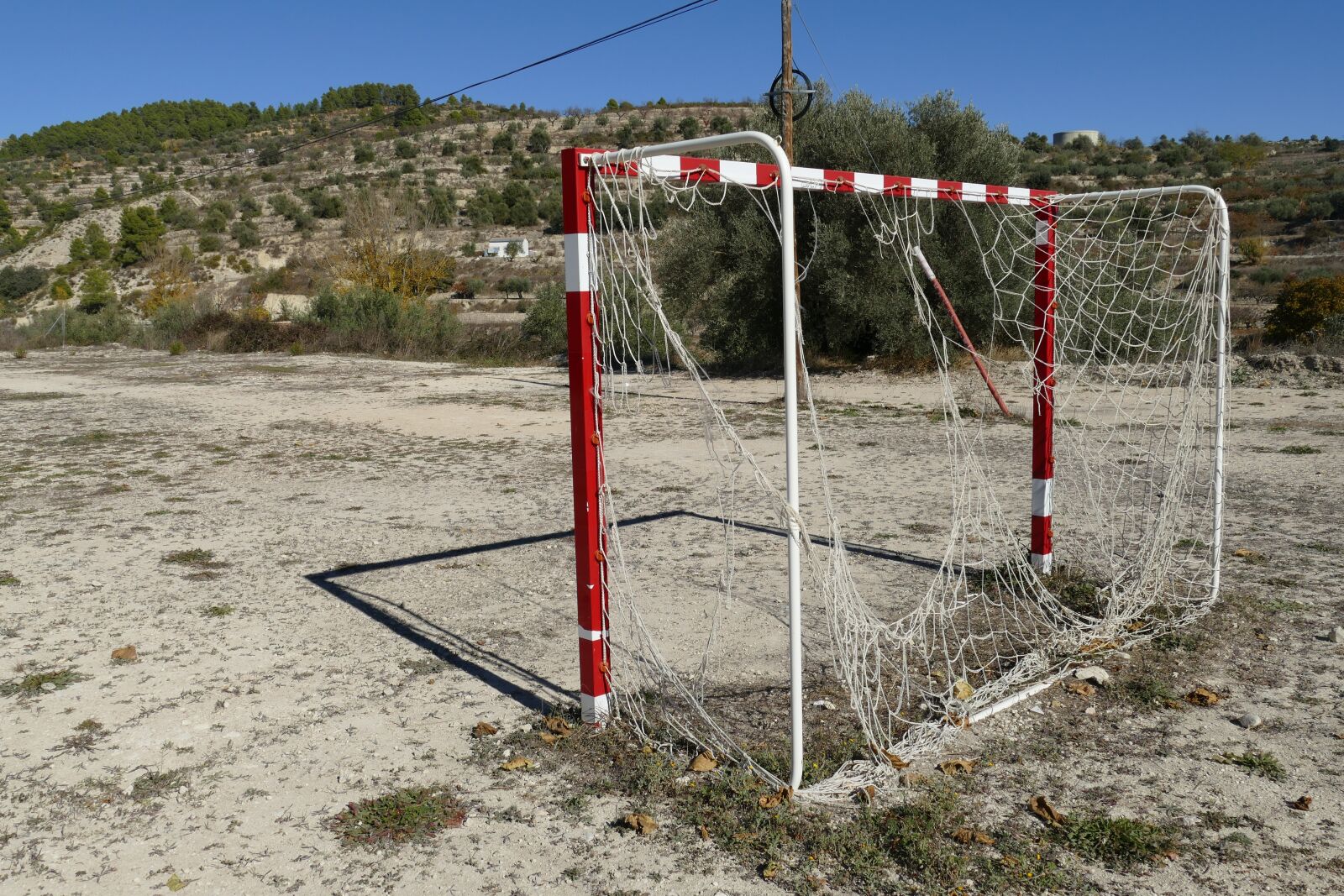 Panasonic Lumix DMC-FZ1000 sample photo. Football, goal, sports photography