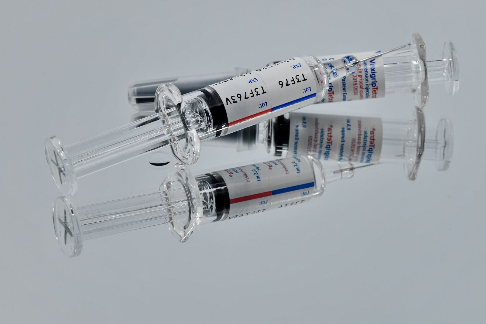 Nikon D5500 sample photo. Injection, medical care, pharmacology photography