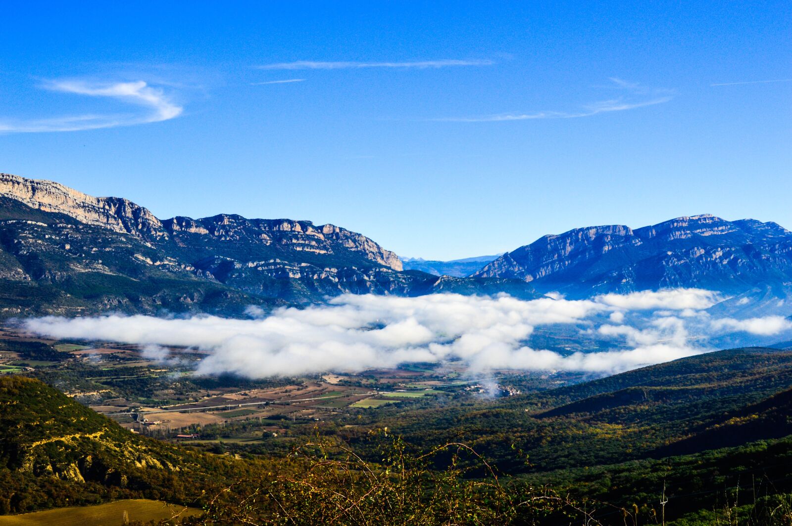 Nikon D3200 sample photo. Fog, valley, ager photography