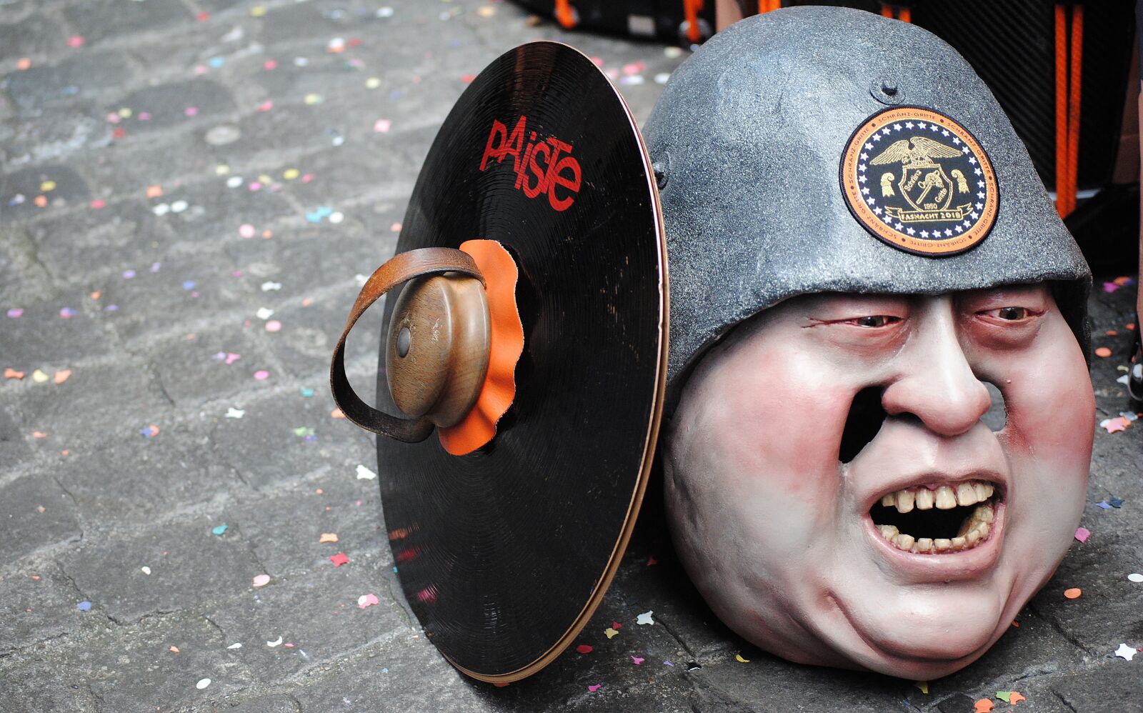 Nikon D3000 sample photo. Basler fasnacht, mask, soldier photography