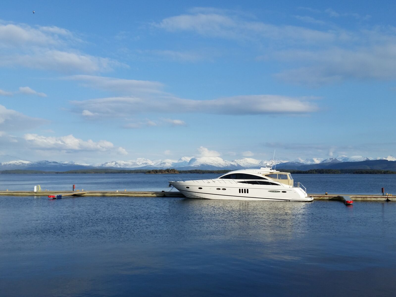 Samsung Galaxy S5 sample photo. Norway, scandinavia, nature photography