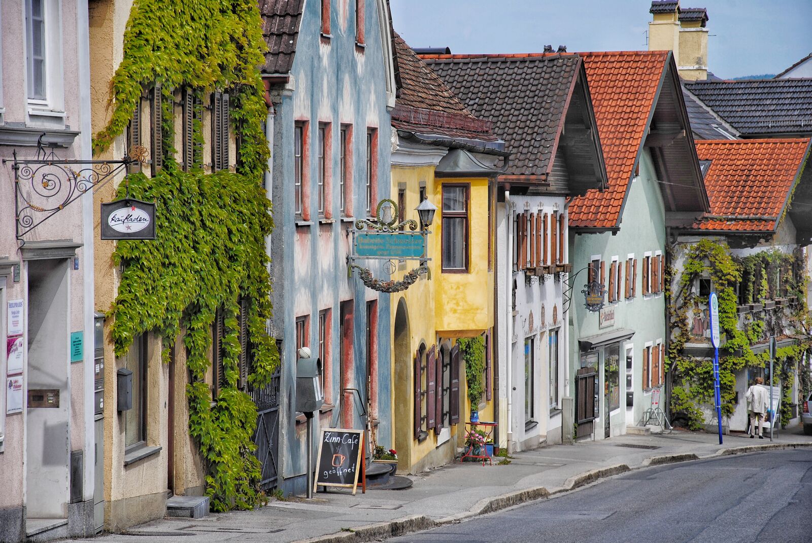 Nikon D3000 sample photo. Houses, colorful, building photography